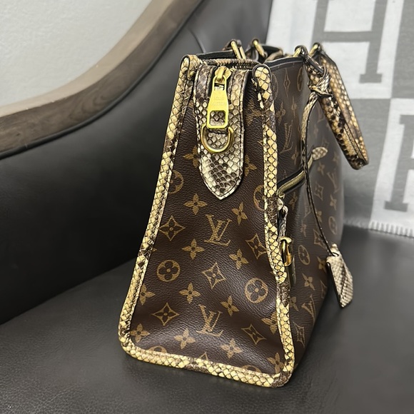 Rare Louis Python Bag - Picture 4 of 12
